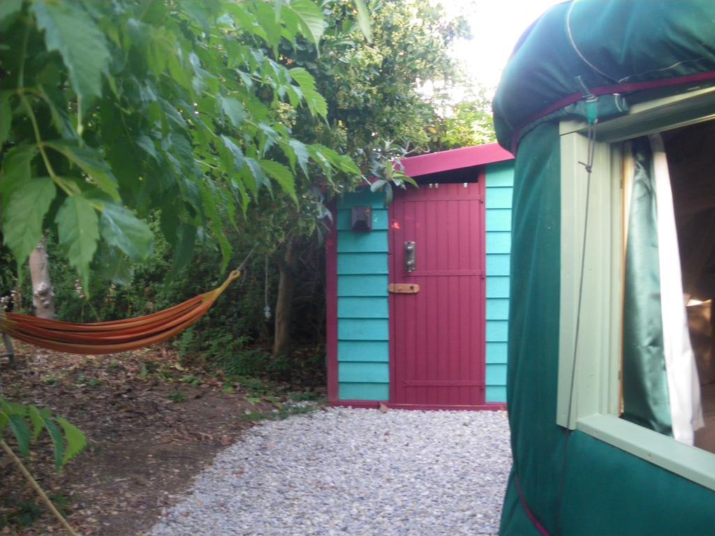Mira Ceti Yurt Acomodação com café da manhã Sète Exterior foto